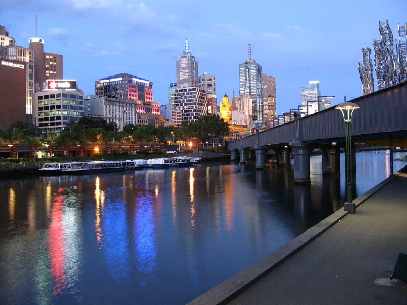 Melbourne city skyline
